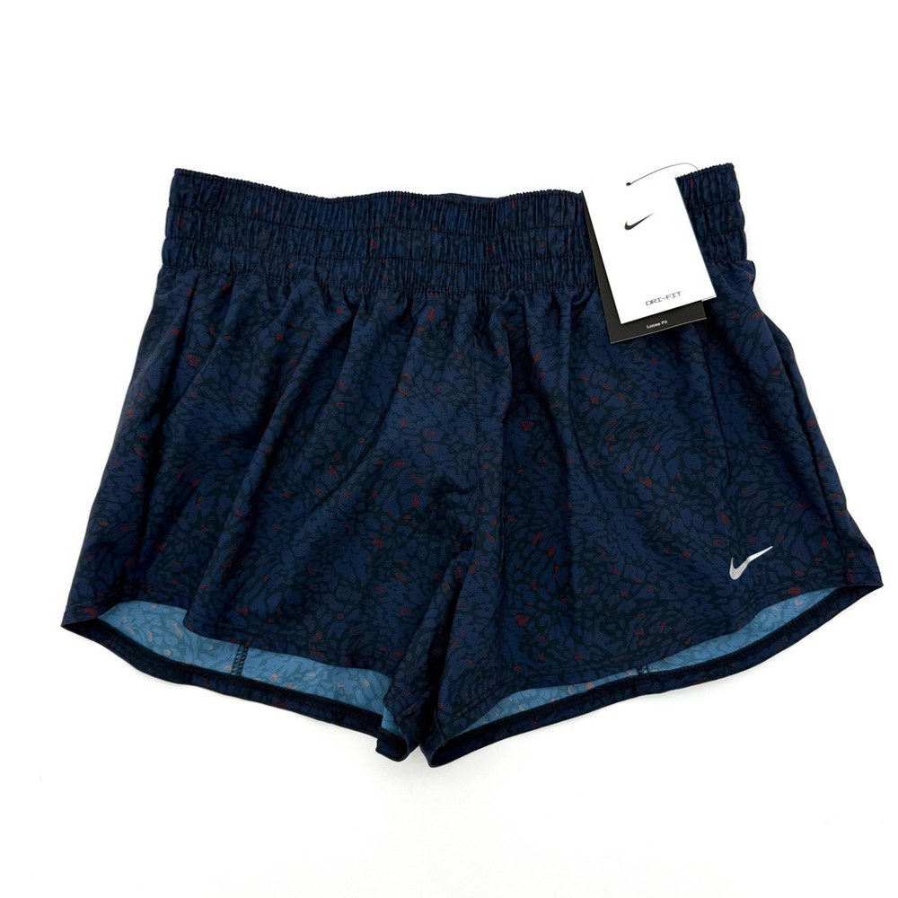 NWT New Nike Women's One Dri-FIT Mid-Rise 3" Brief-Lined Shorts Size Small S - Picture 3 of 5
